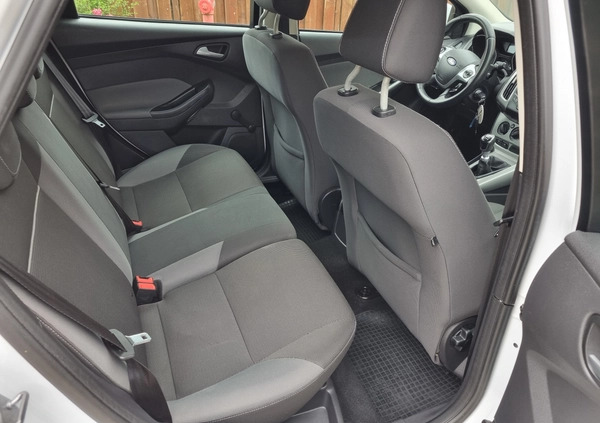 Ford Focus cena 15000 przebieg: 300000, rok produkcji 2012 z Poznań małe 407
